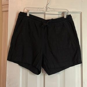 Black linen drawstring shorts